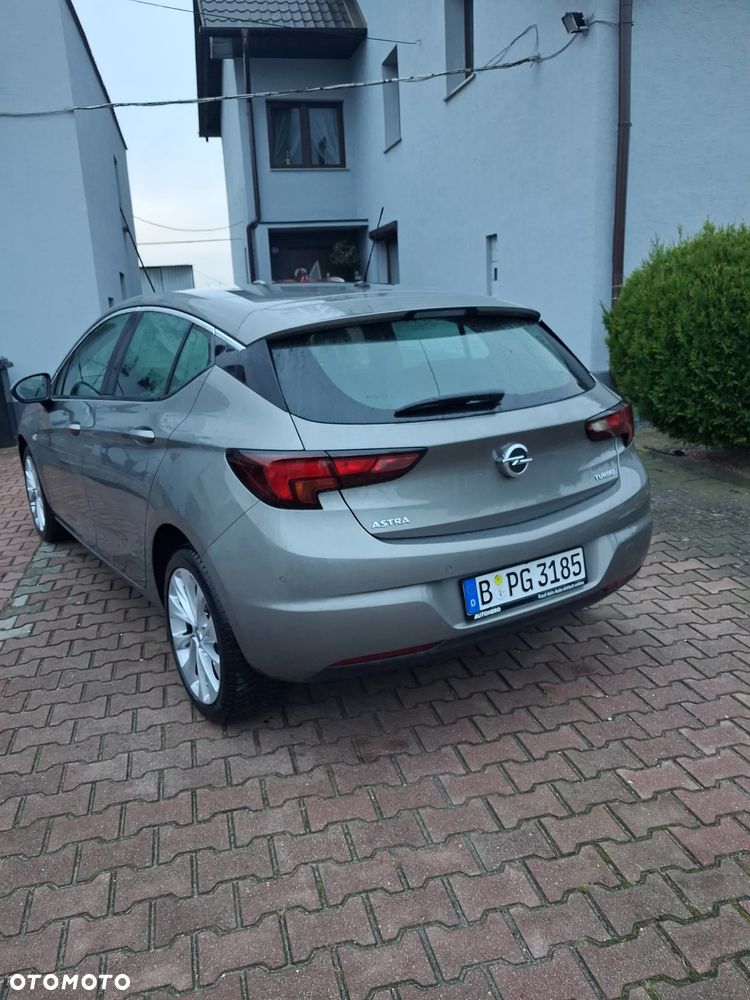 Opel Astra 2015 photo 2