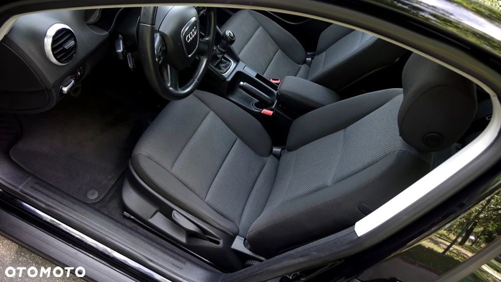 Audi A3 Sportback - 4