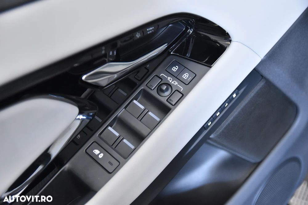 Land Rover Range Rover Evoque - 15