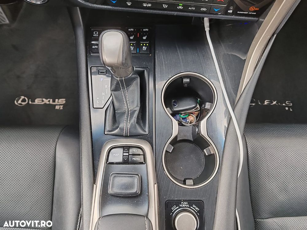 Lexus Seria RX 450h (hybrid) Luxury Line - 15