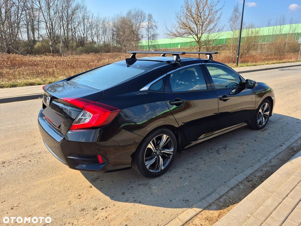 Honda Civic 1.5 T Executive CVT - 6
