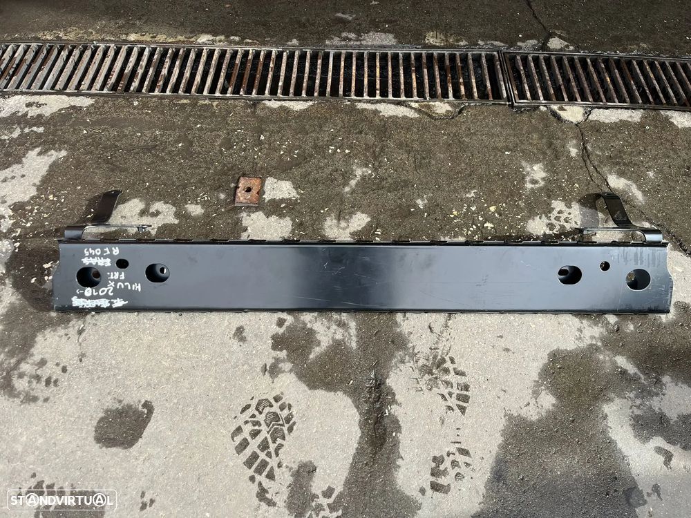 Toyota Hilux - REFORÇO PARA CHOQUES FRENTE - RF45 - 2