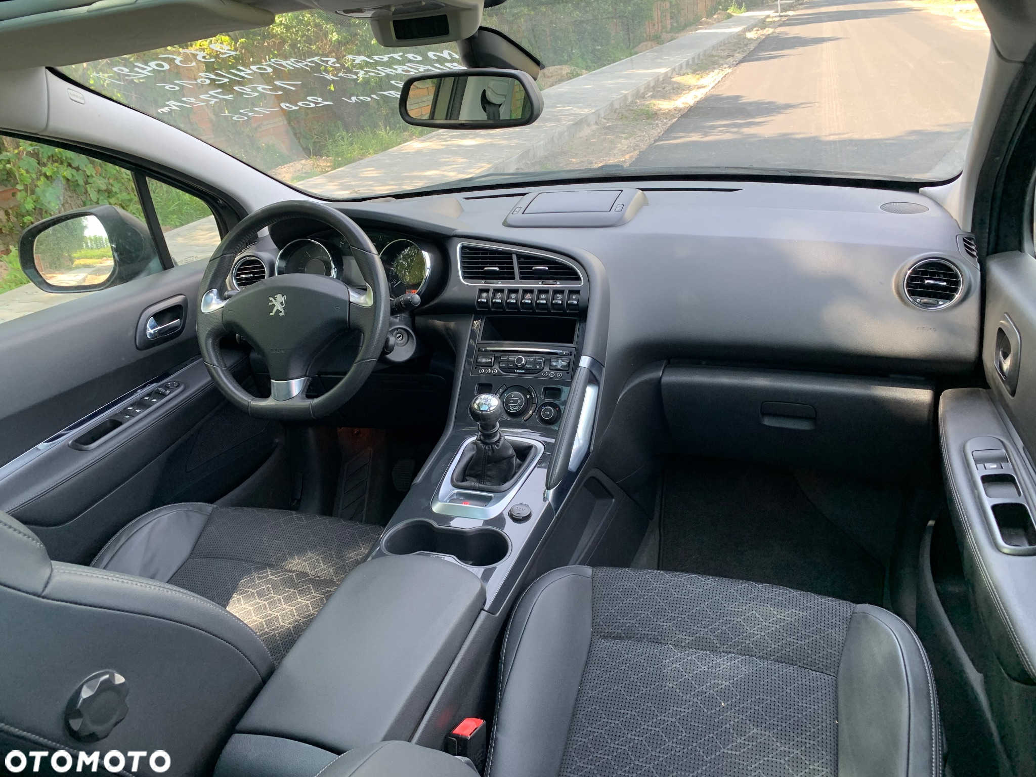Peugeot 3008 - 11