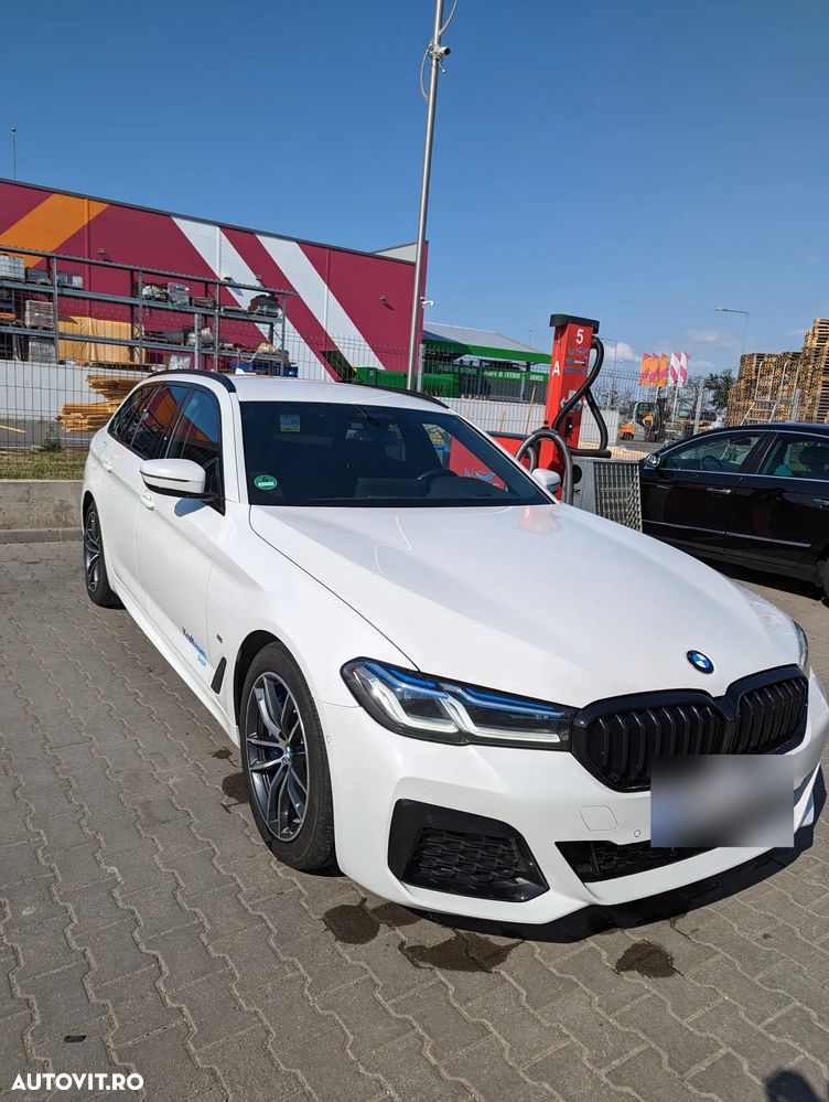 BMW Seria 5 530d xDrive AT MHEV - 4