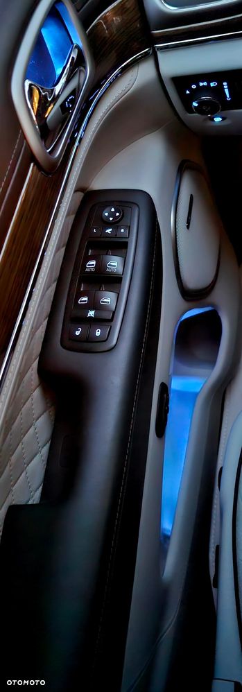 Jeep Grand Cherokee 5.7 V8 HEMI 4WD Automatik Summit - 34