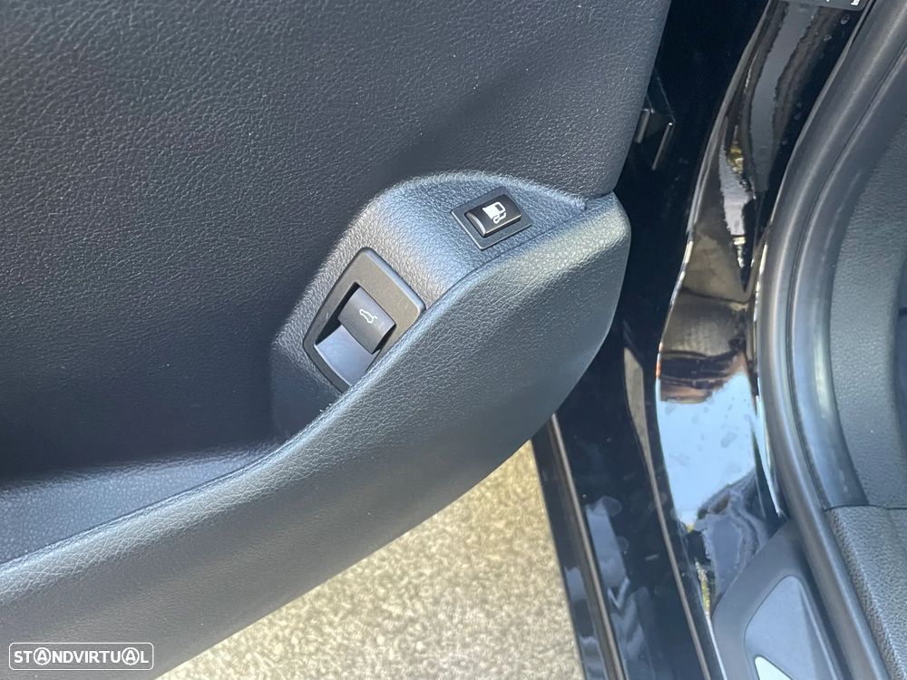 BMW 225xe Active Tourer iPerformance - 18