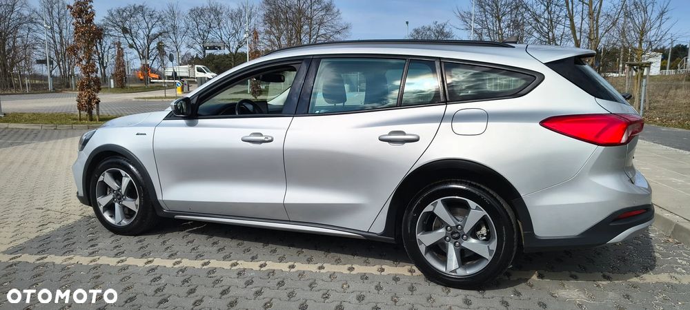 Ford Focus 1.0 EcoBoost STart-Stopp-System ACTIVE - 8