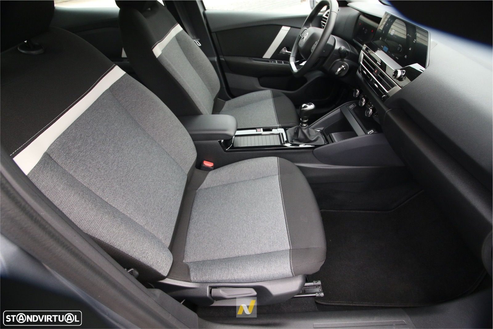 Citroën C4 1.2 PureTech Feel - 9