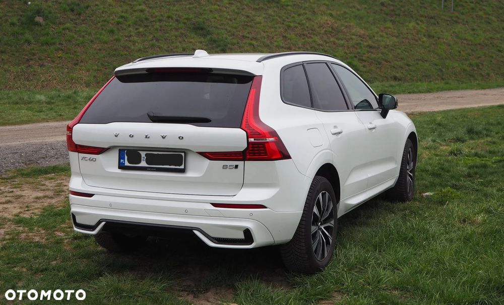 Volvo XC 60 B5 B AWD Plus Dark - 5