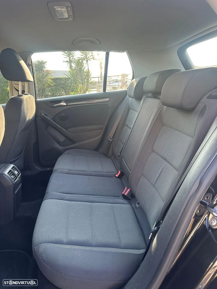 VW Golf 1.6 TDi Edition - 8