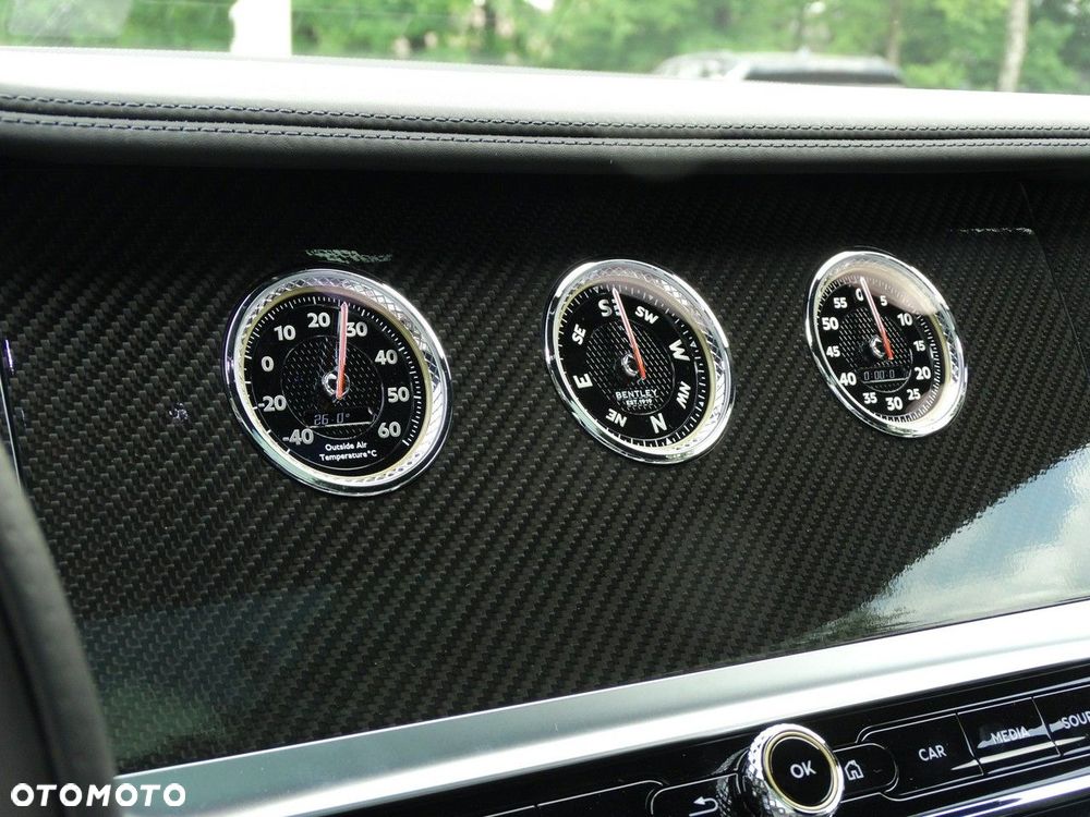 Bentley Continental GT New V8 - 35