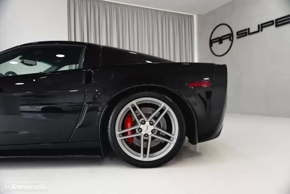 Chevrolet Corvette — fotografia 12