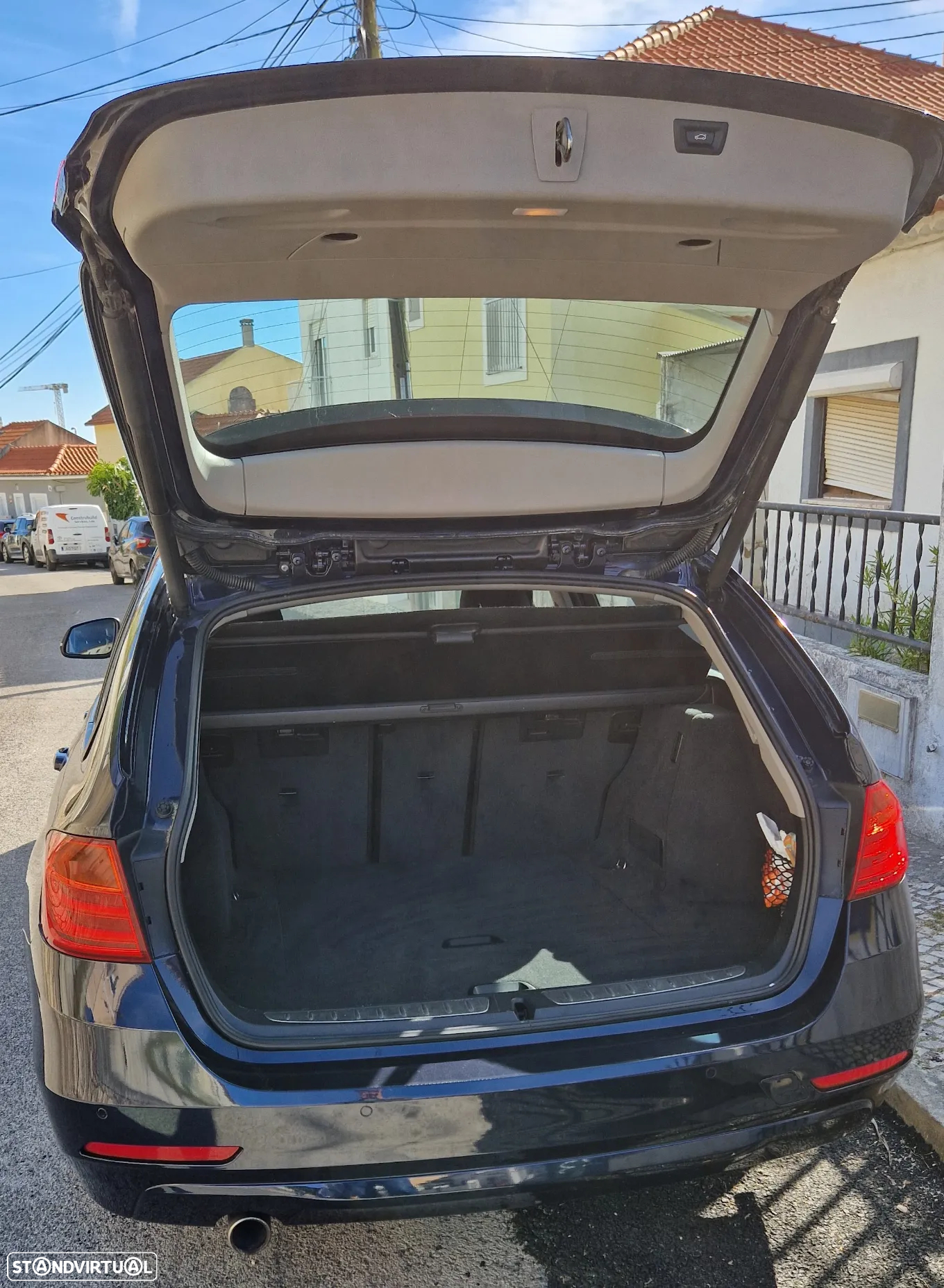 BMW 318 d Touring - 7