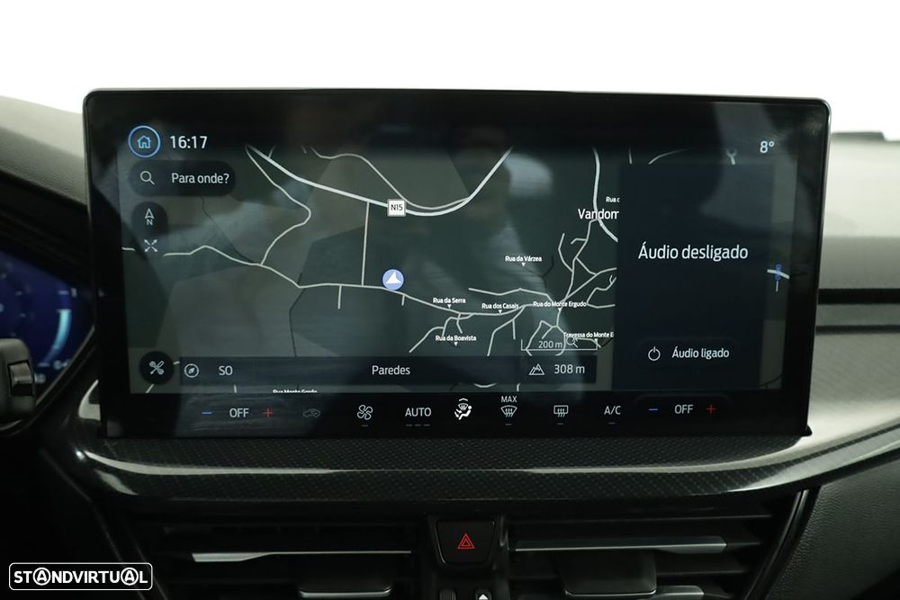 Ford Focus 1.0 EcoBoost MHEV ST-Line X - 11