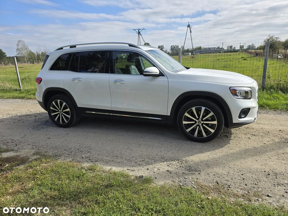 Mercedes-Benz GLB 250 Progressive 8G-DCT - 2