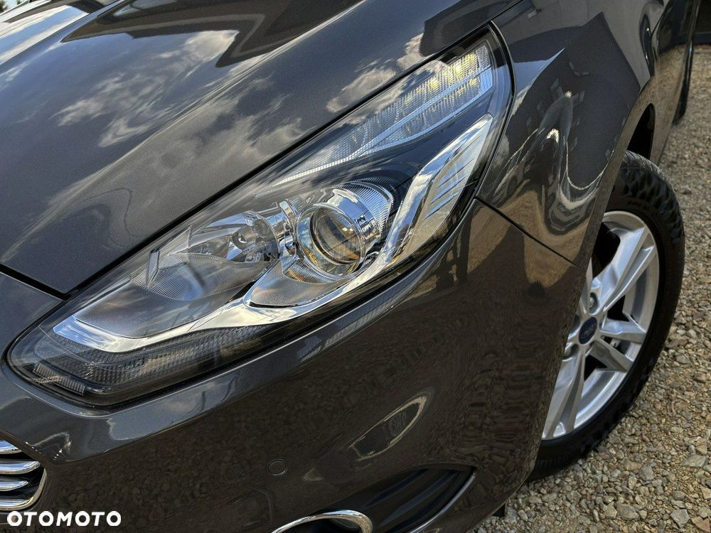 Ford S-Max 2.0 TDCi Titanium - 31