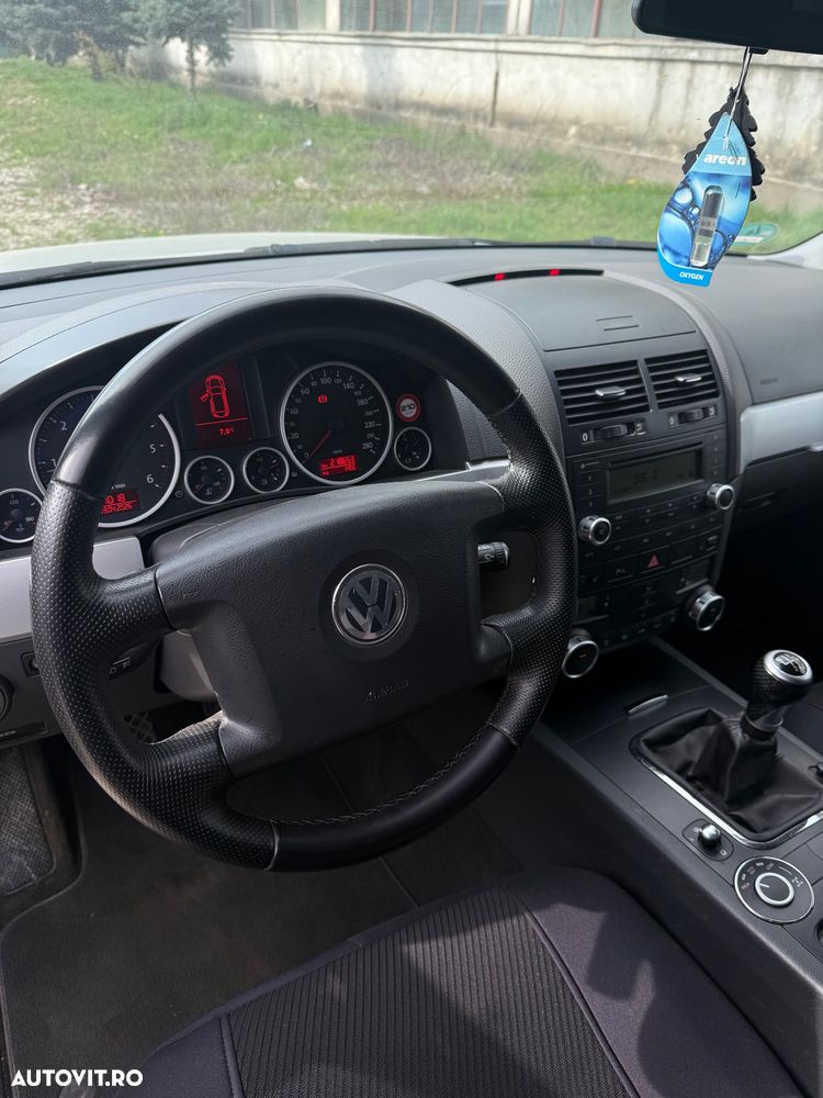 Volkswagen Touareg - 8