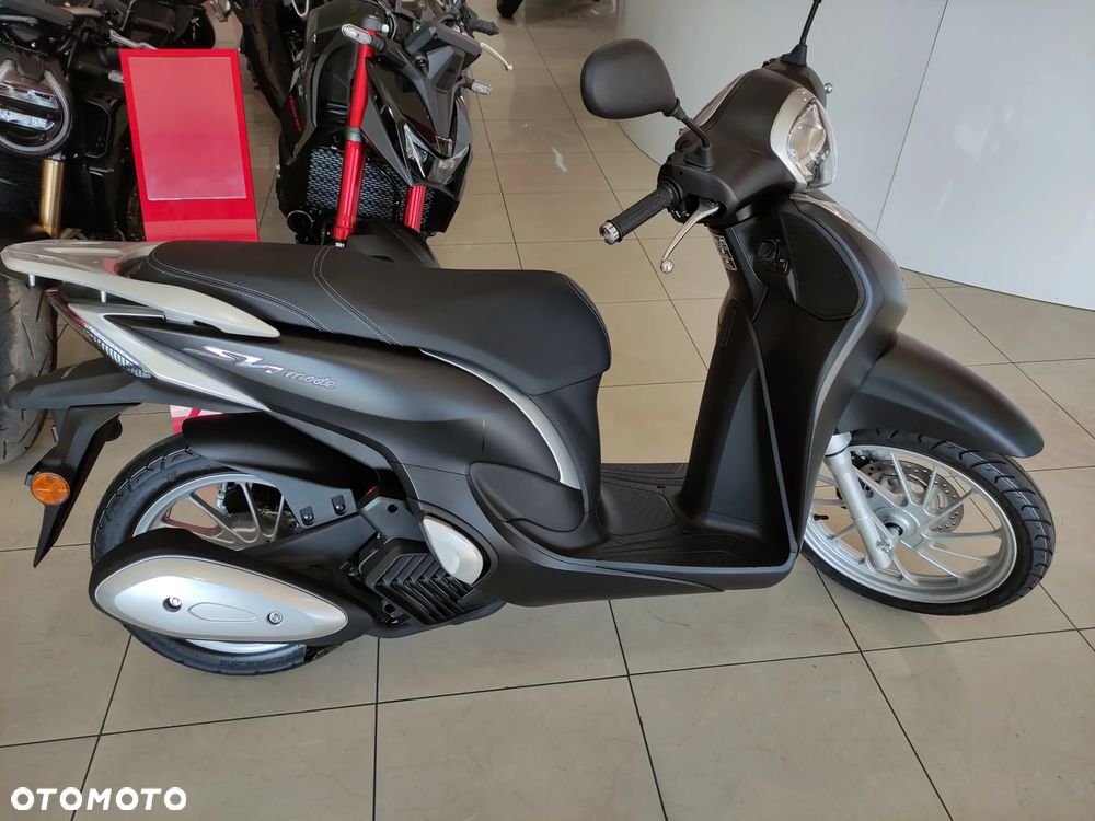 Honda SH - 4