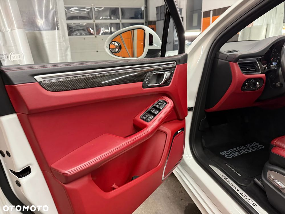 Porsche Macan GTS - 20