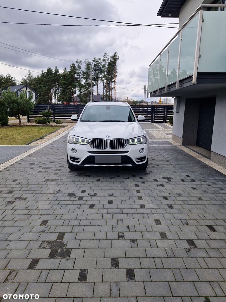 BMW X3 xDrive20d - 8