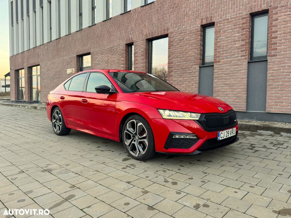 Skoda Octavia 2.0 TDI DSG RS - 11