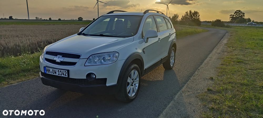 Chevrolet Captiva 2.4 2WD 7 Sitzer LS - 14
