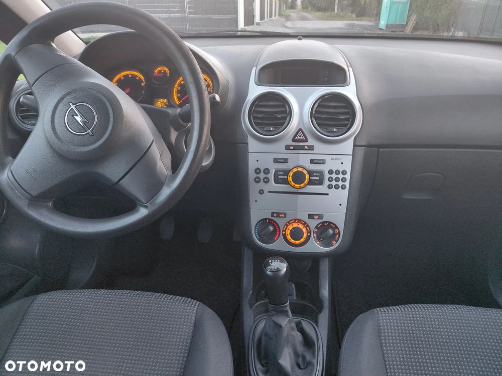 Opel Corsa - 12