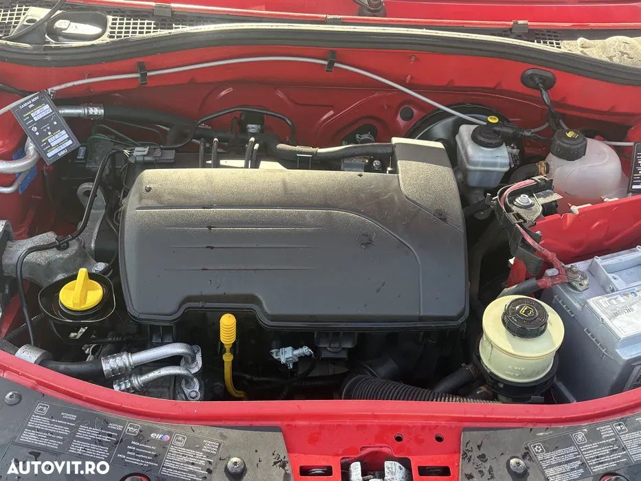 Dacia Sandero 1.2 16V Laureate - 6