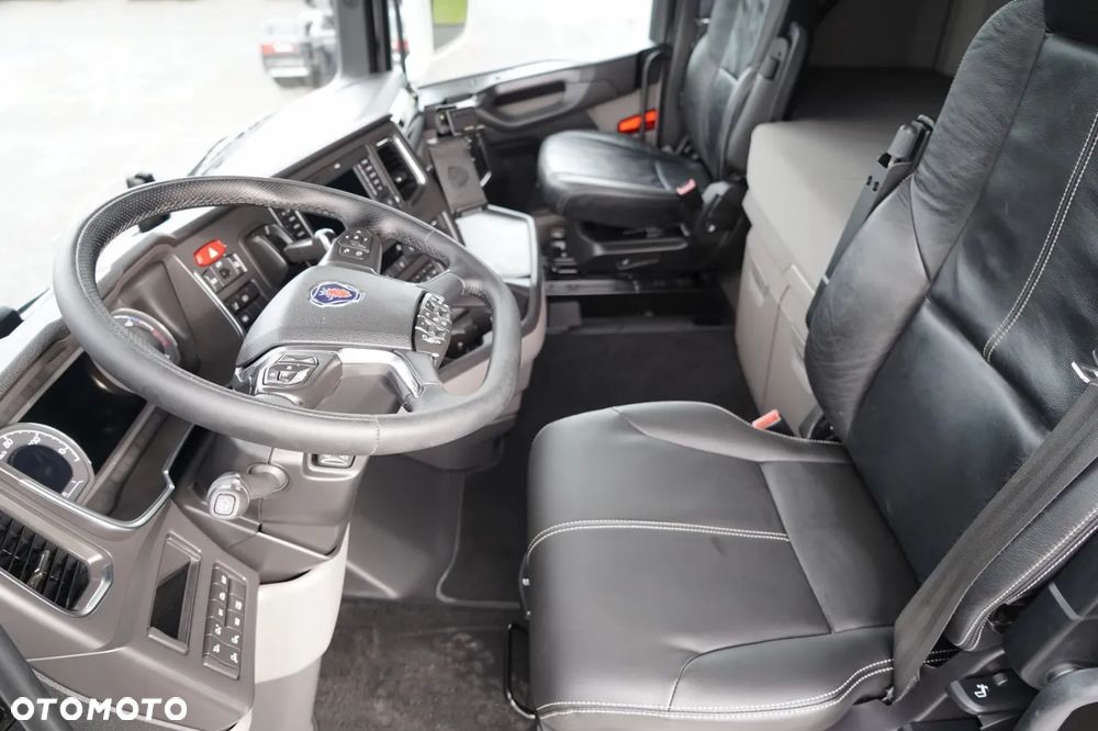 Scania S 500 / RETARDER / KLIMA POSTOJOWA /  CAŁA NA PODUSZKACH / SKÓRY / - 25