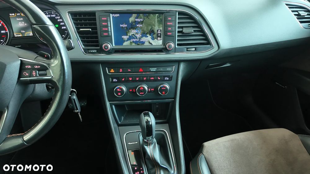 Seat Leon 1.8 TSI Start&Stop 4Drive DSG X-Perience - 24