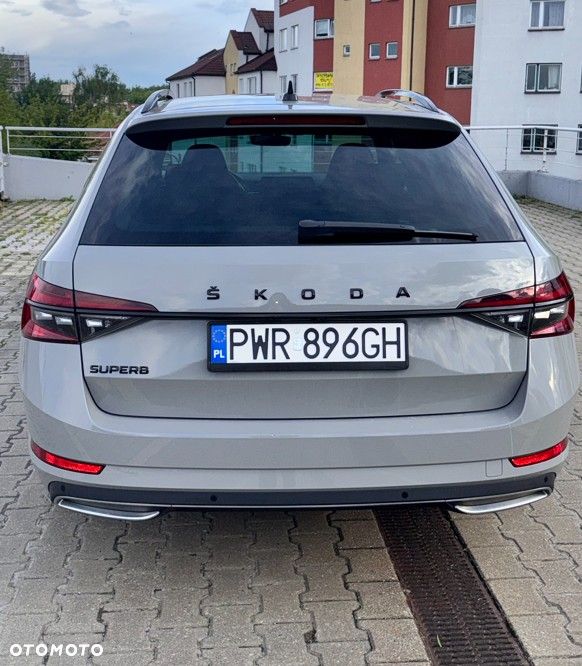 Skoda Superb 2.0 TSI Sportline DSG - 6