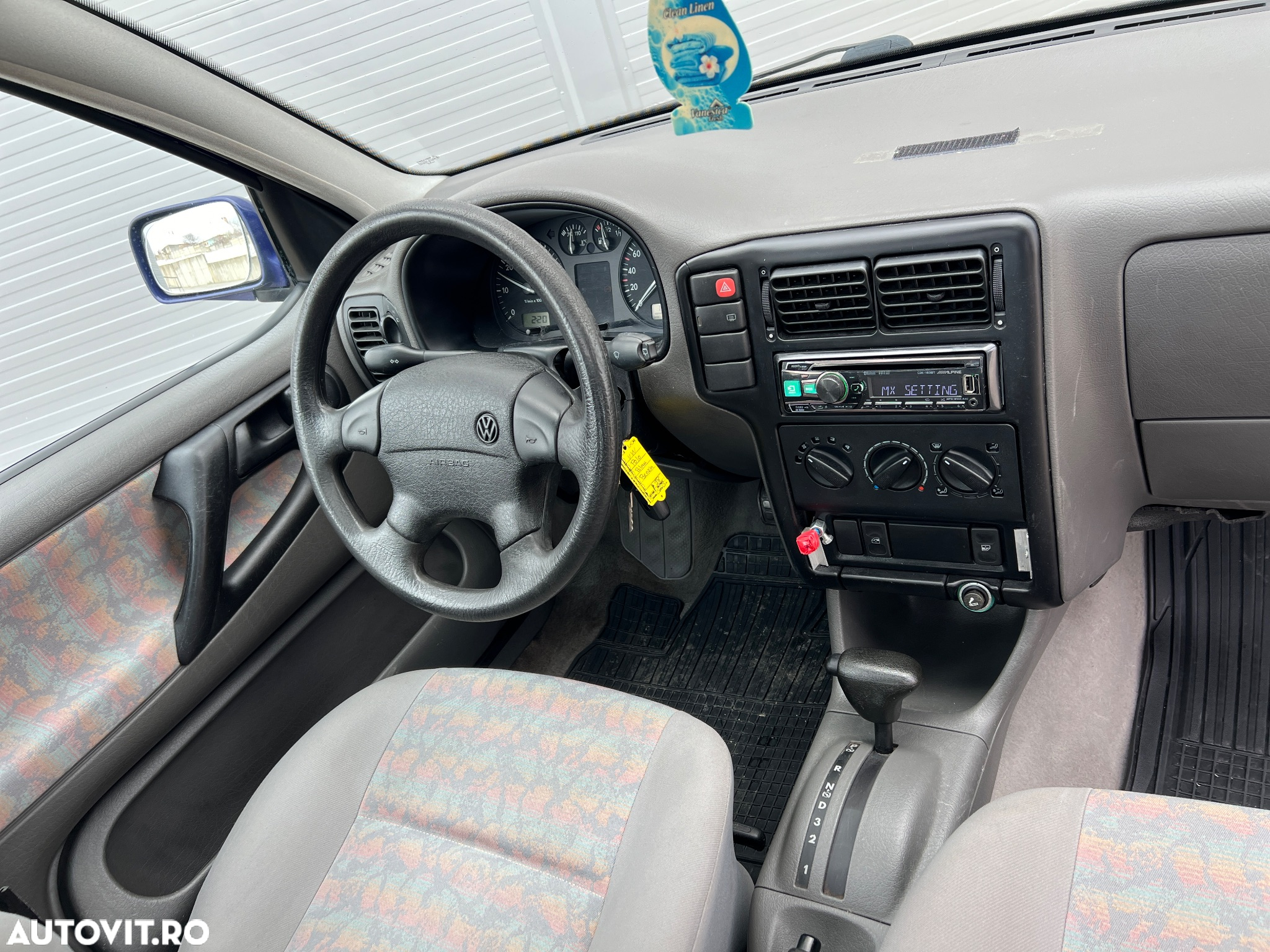 Volkswagen Polo - 9