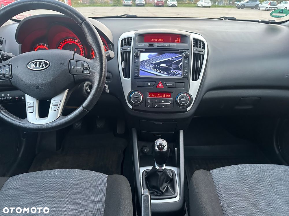 Kia Ceed 1.4 Comfort + - 14