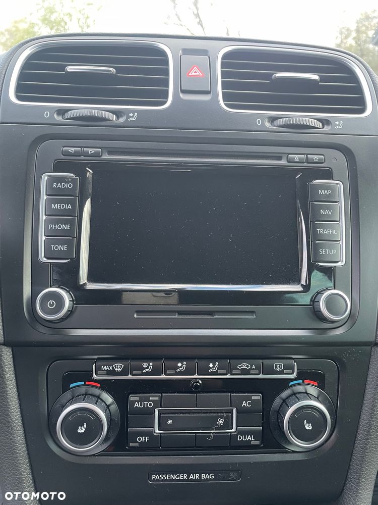 Volkswagen Golf - 15