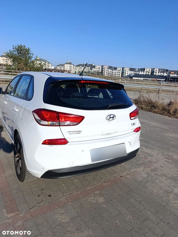 Hyundai i30 1.4 Comfort - 3