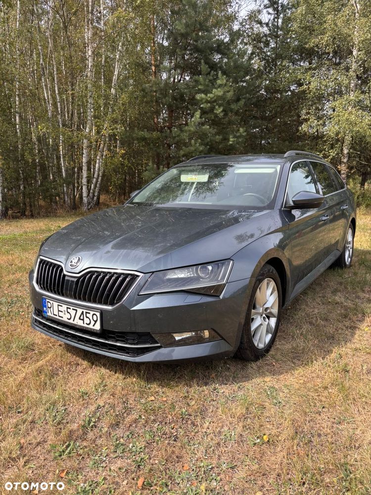 Skoda Superb - 1
