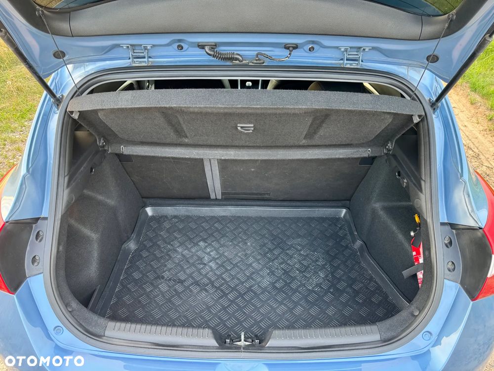 Hyundai i30 - 21