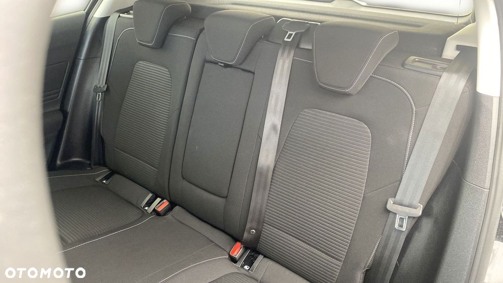 Ford Focus 1.0 EcoBoost mHEV Titanium X - 11