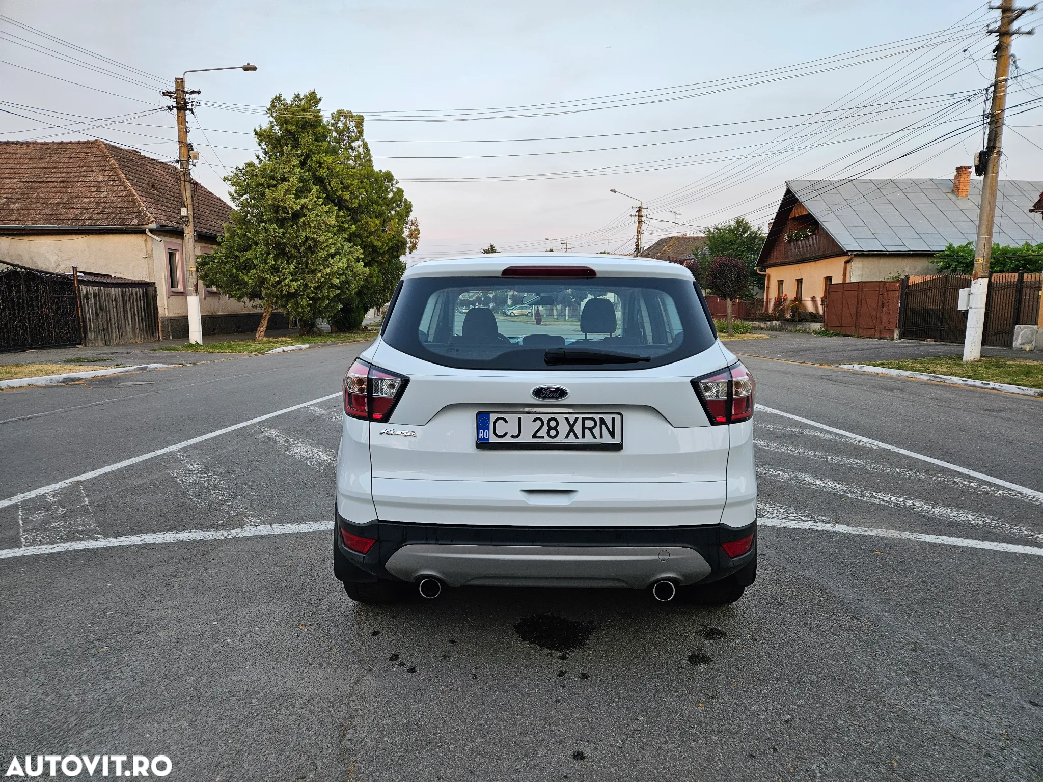 Ford Kuga 1.5 TDCi 2WD Trend - 6