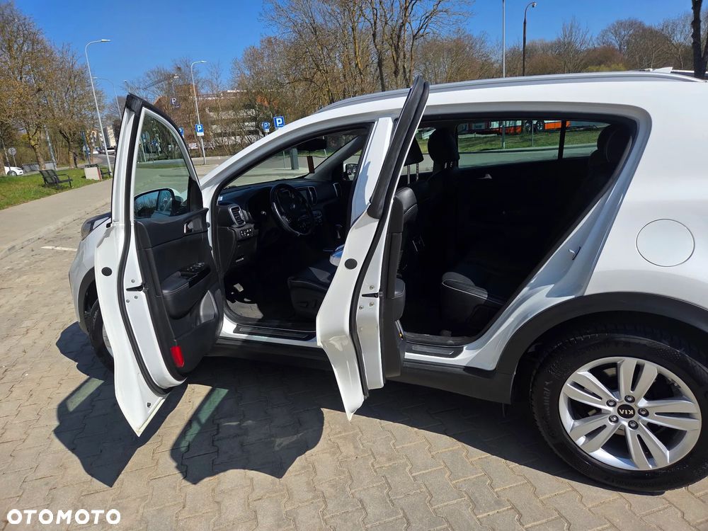 Kia Sportage 1.6 GDI Business Line 2WD - 6