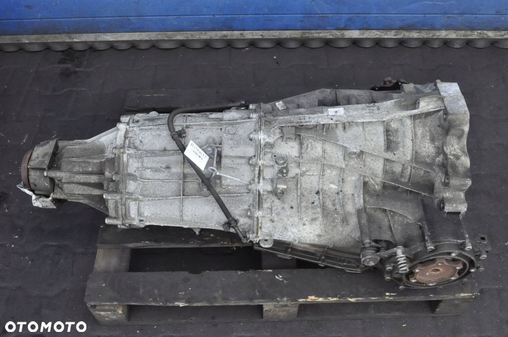 AUDI S4 B8 A4 3.0 TFSI 333KM SKRZYNIA MNL STRONIC - 4
