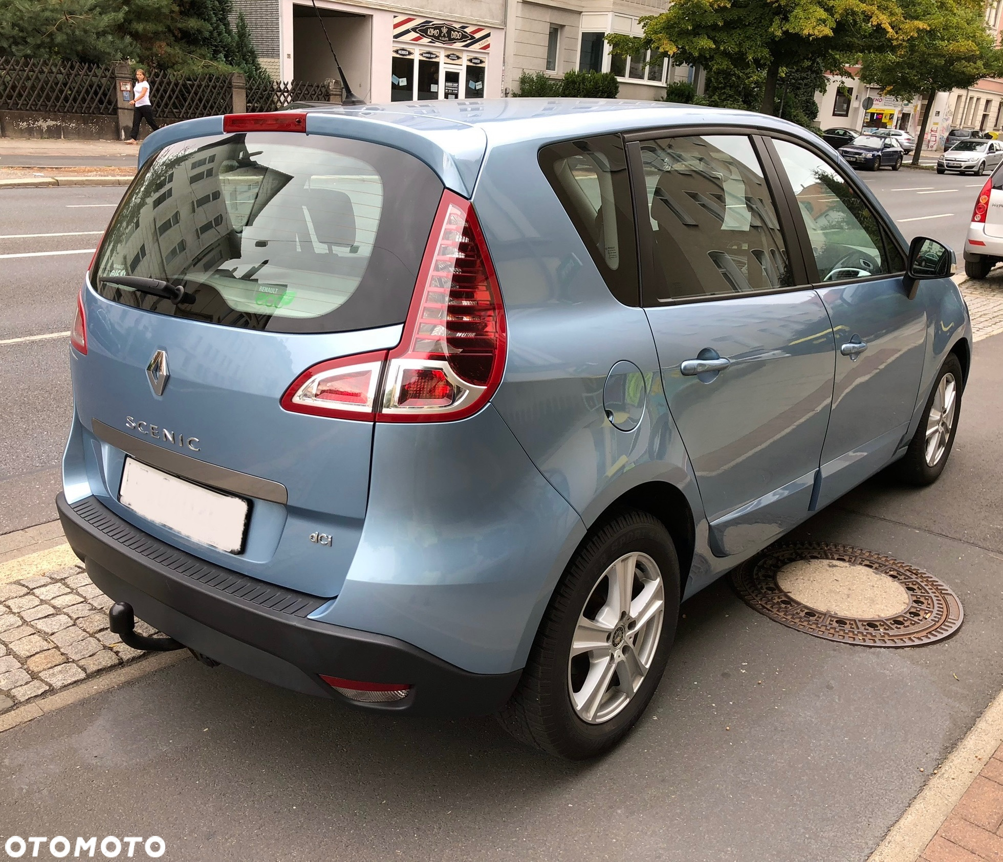 Volkswagen Touran - 8
