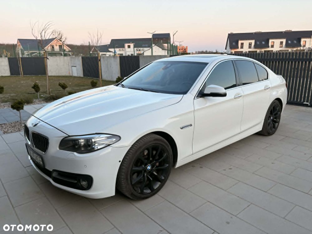 BMW Seria 5 535i xDrive Sport-Aut Luxury Line - 2
