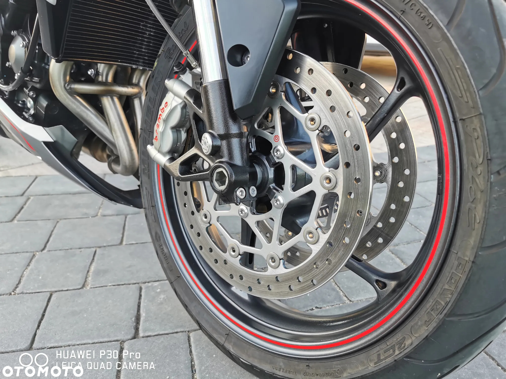 Triumph Street Triple - 14