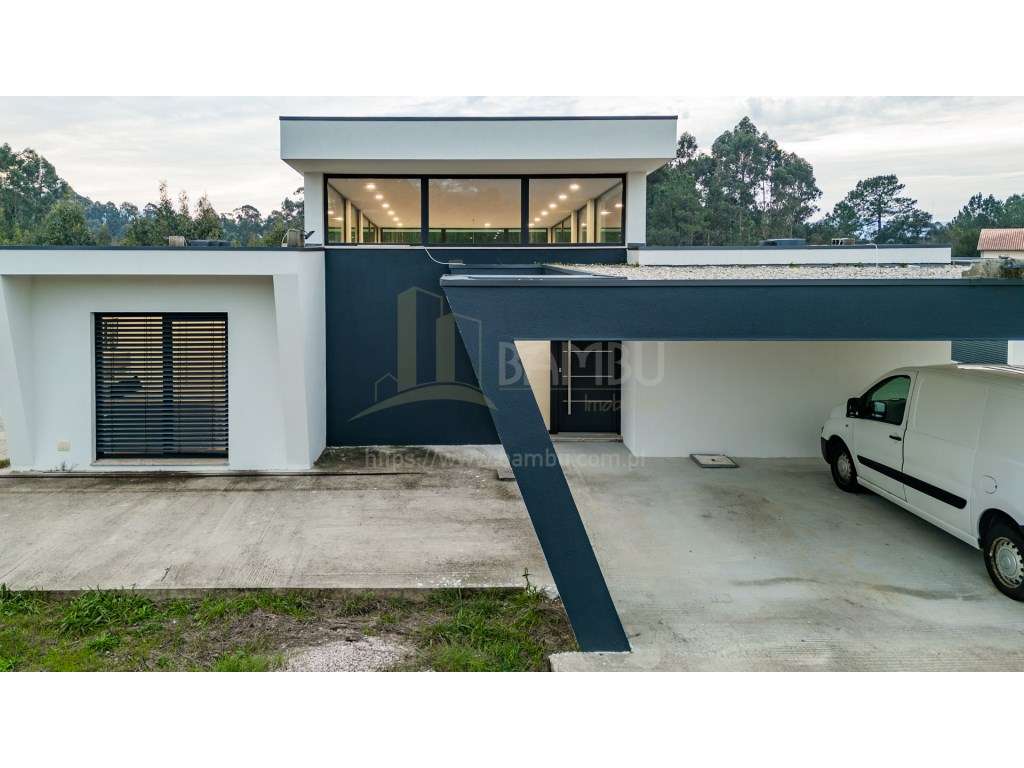 Moradia térrea com piscina - Grande imagem: 4/60