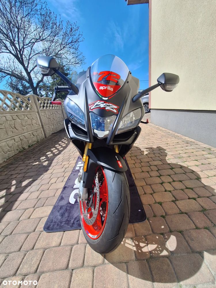 Aprilia RSV - 21