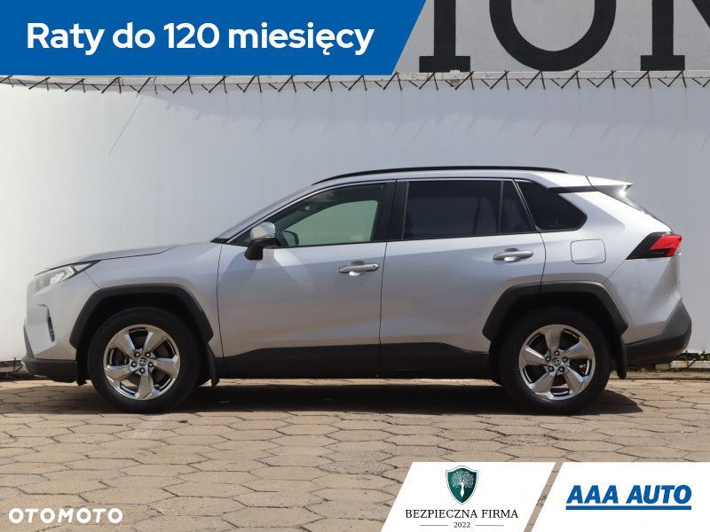 Toyota RAV4 - 4