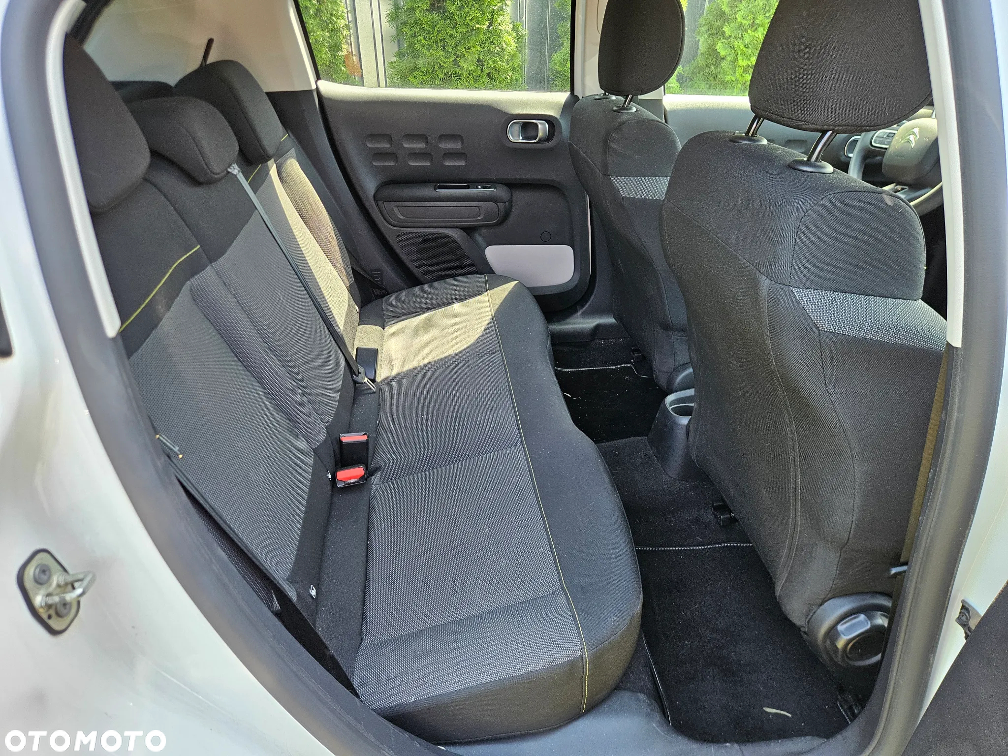 Citroën C3 1.2 PureTech Shine EAT6 - 15