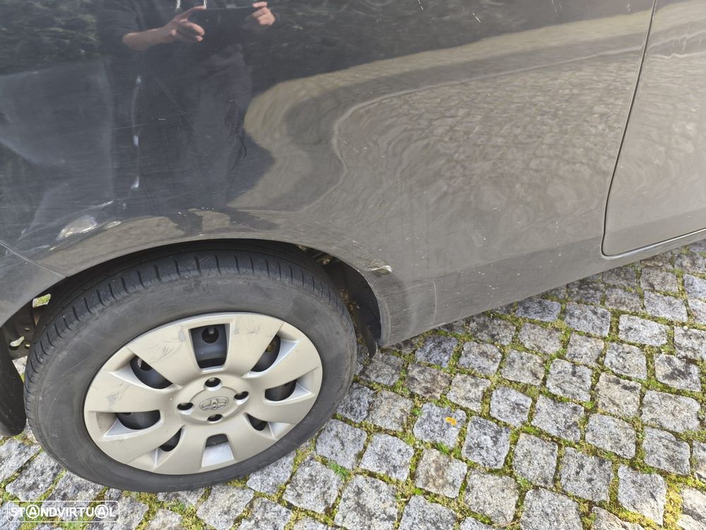 Toyota Yaris 1.3 VVT-i Sol High Pack - 15