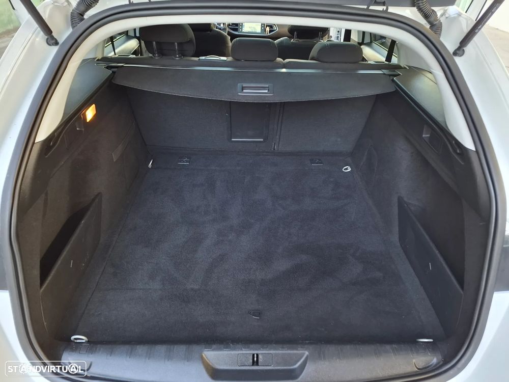 Peugeot 308 SW BlueHDi 120 Stop & Start Style - 11